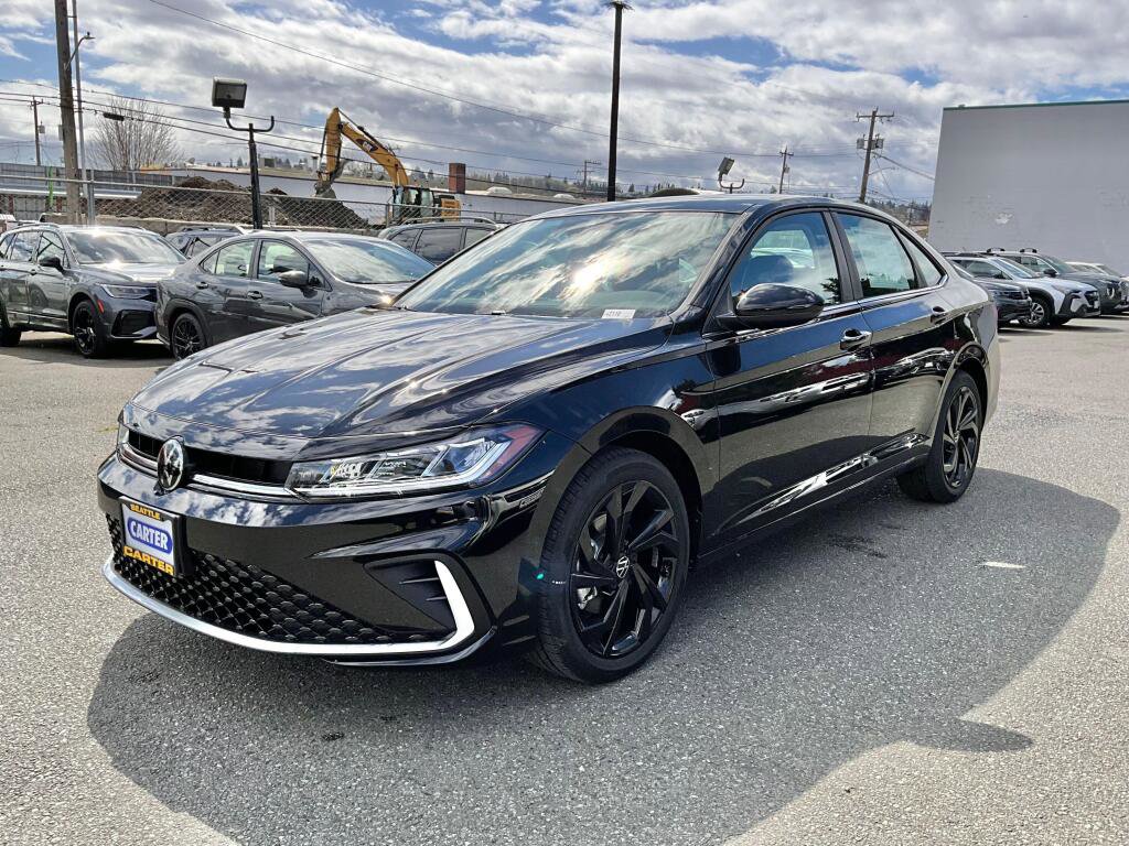 New 2026 Volkswagen Jetta SE image 4