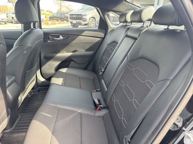 Used 2023 Kia Forte GT-Line image 24