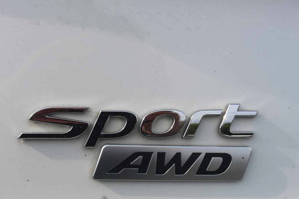 Used 2017 Hyundai Santa Fe Sport AWD/4WD image 8