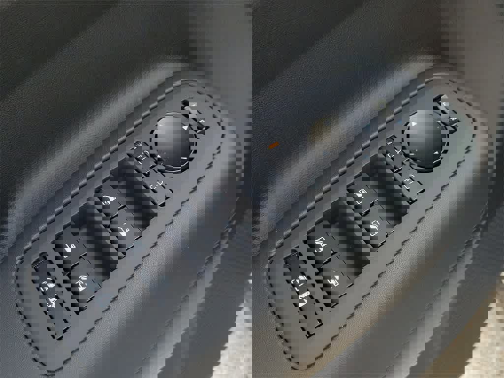 New 2026 Hyundai Santa Fe SE image 19