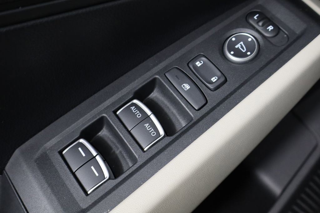 Used 2025 Honda Accord LX image 19