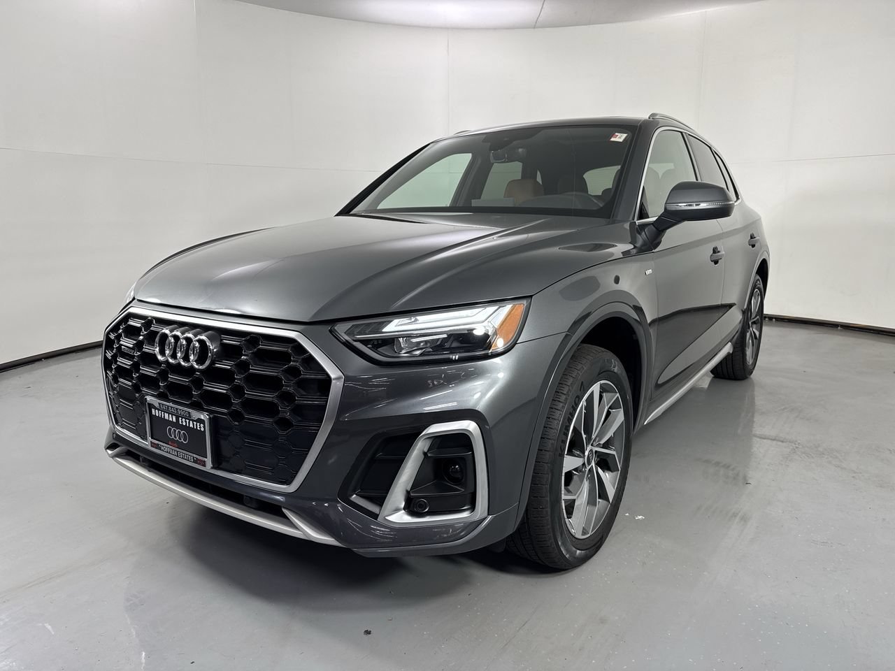 Used 2023 Audi Q5 2.0T Premium w/ Convenience Package AWD/4WD image 32