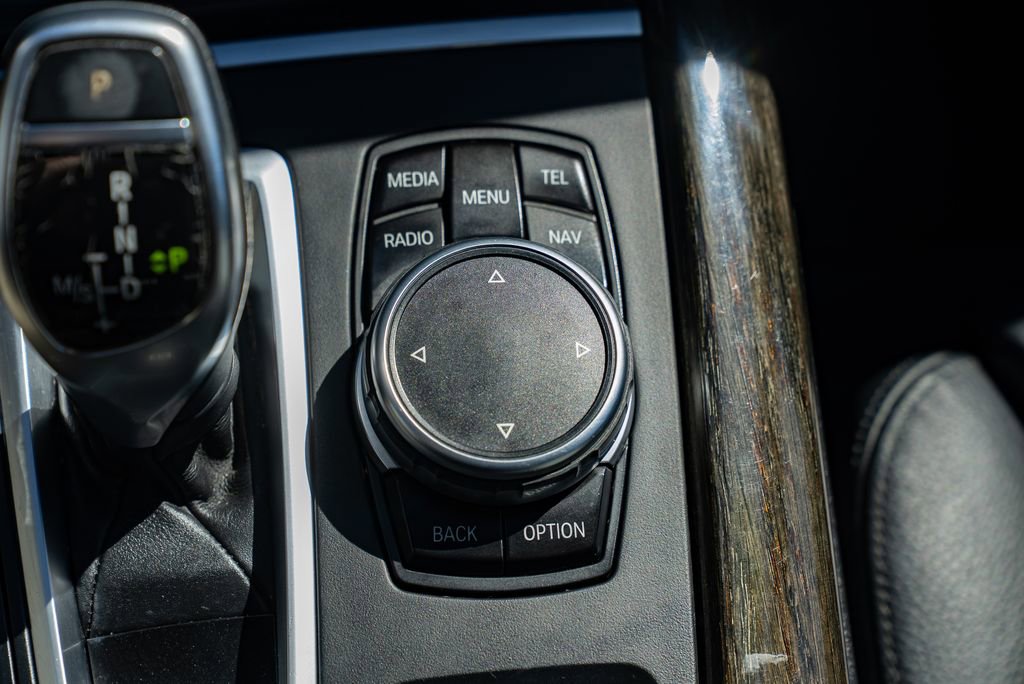 Used 2015 BMW X5 xDrive35d image 20