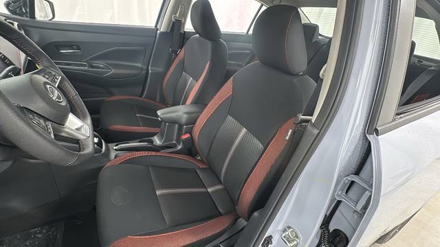 New 2025 Nissan Versa SR w/ Trunk Package image 10