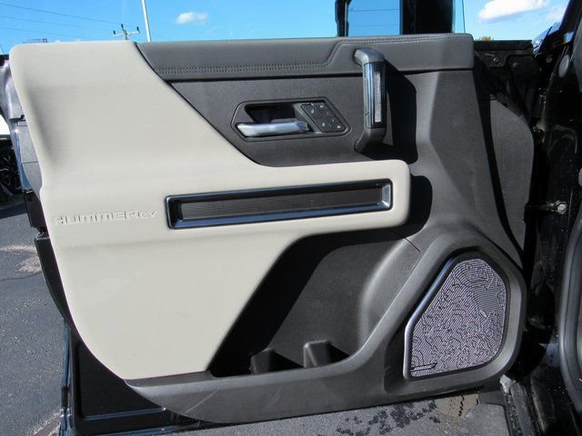 New 2026 GMC Hummer EV SUV image 10
