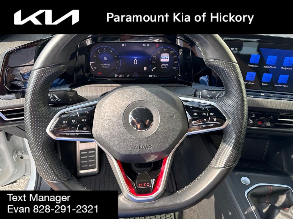 Used 2022 Volkswagen GTI SE FWD image 31