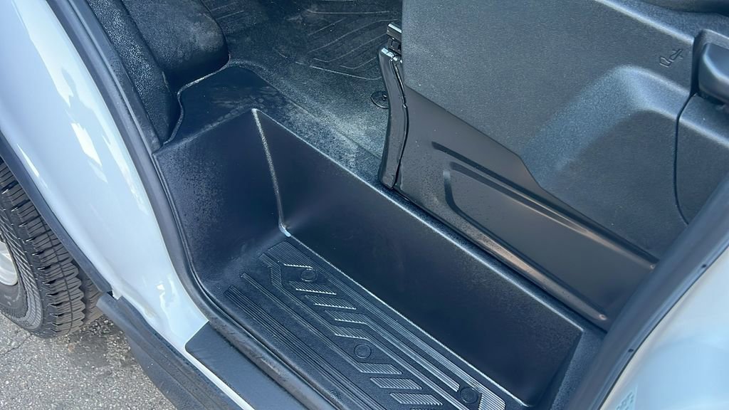 New 2024 Ford Transit 150 Low Roof image 16