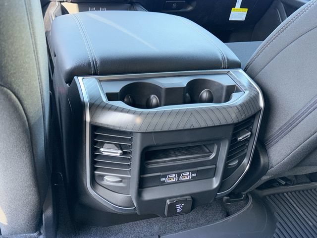 New 2026 RAM 1500 Big Horn AWD/4WD image 18