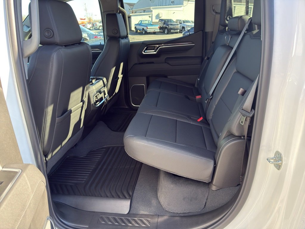 New 2026 Chevrolet Silverado 1500 LTZ w/ LTZ Convenience Package II AWD/4WD image 19