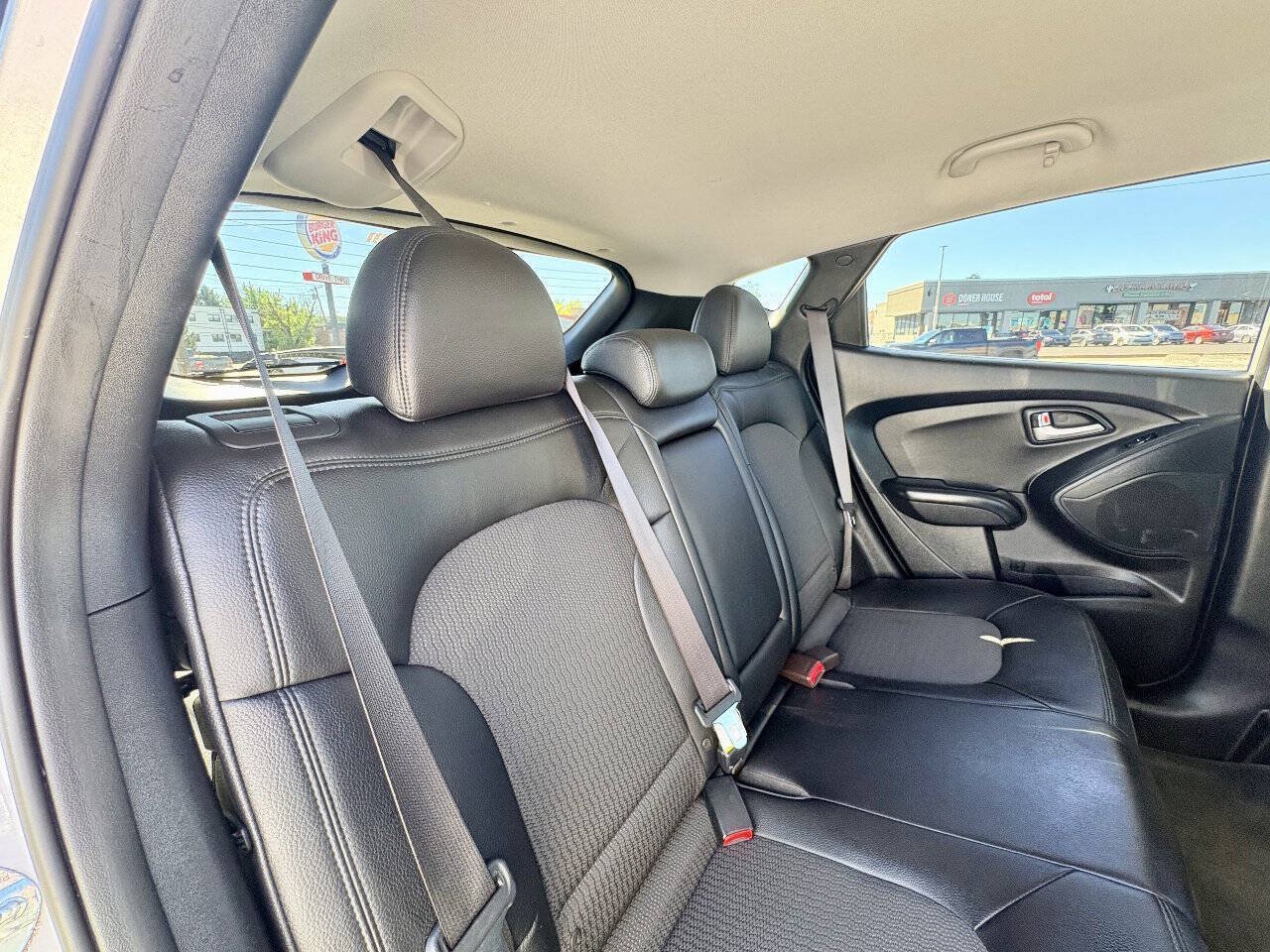 Used 2013 Hyundai Tucson GLS FWD image 28