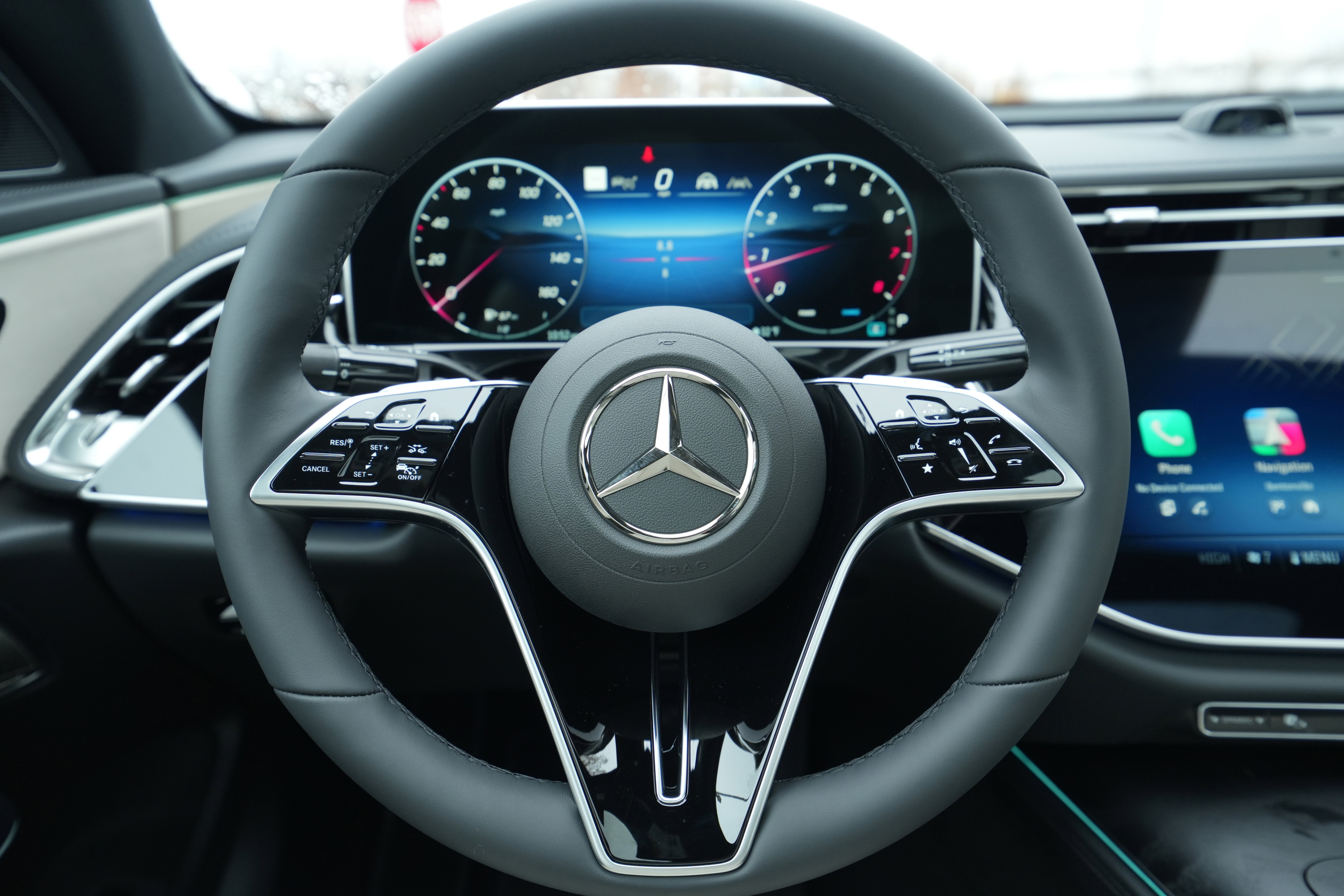 New 2026 Mercedes-Benz E 350 4MATIC Sedan image 21