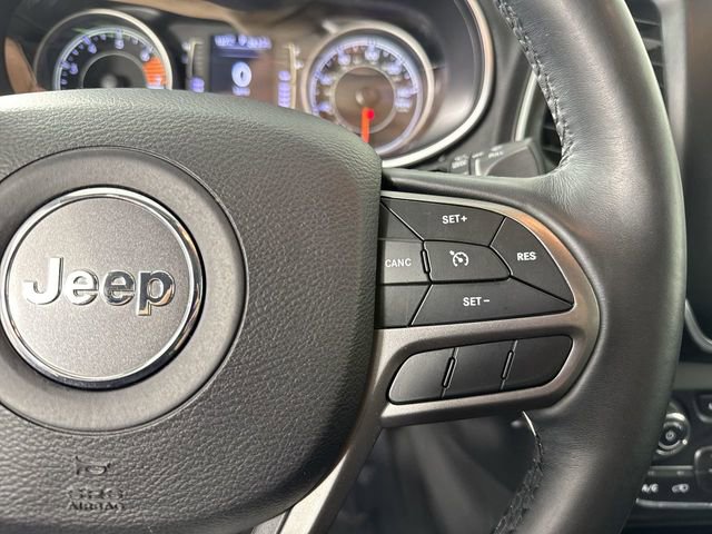 Used 2019 Jeep Cherokee Latitude w/ Cold Weather Group image 13