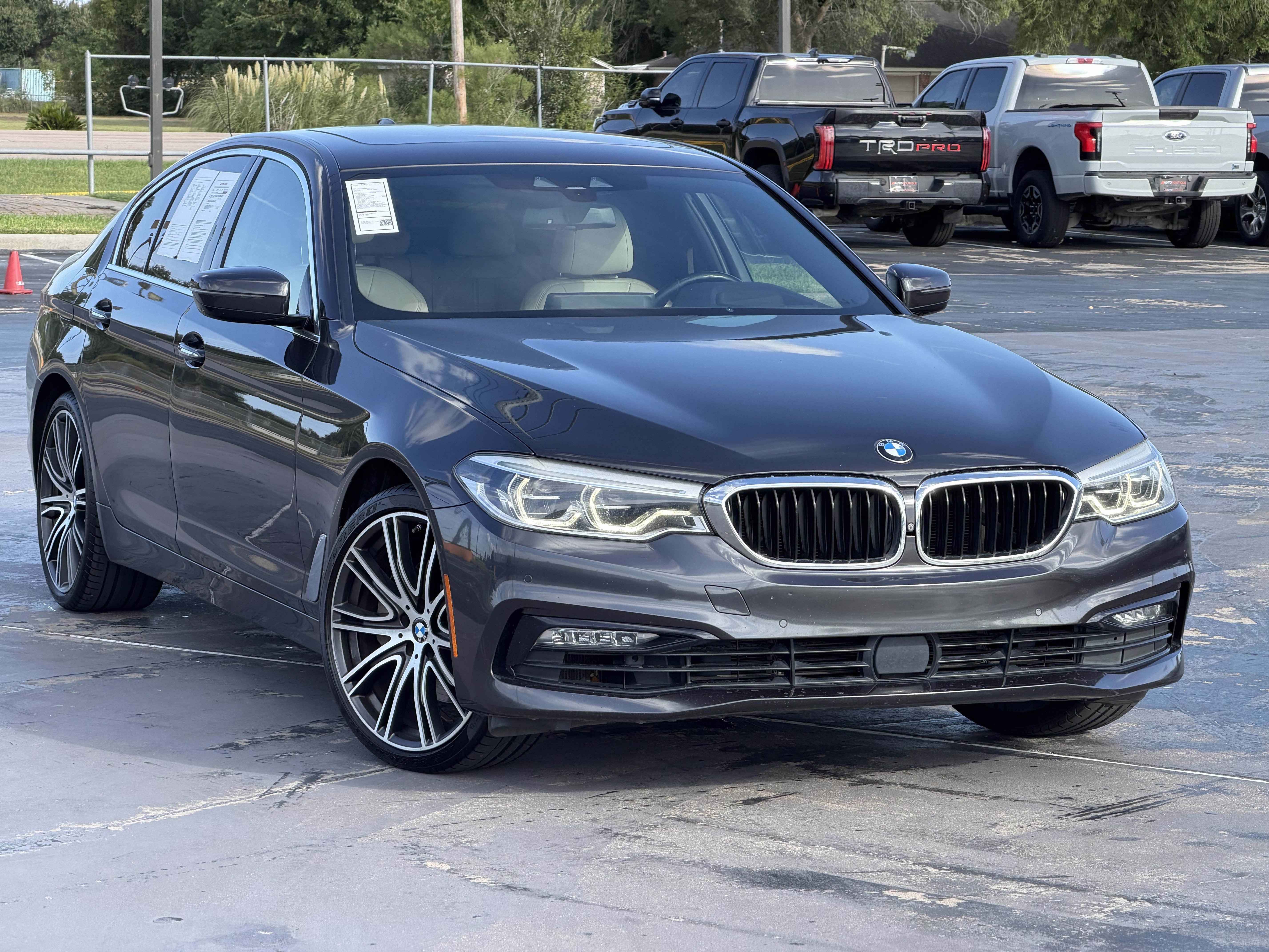 Used 2017 BMW 540i RWD image 5