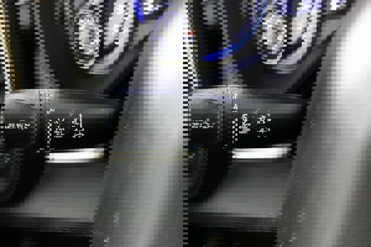 Used 2020 RAM 1500 Limited image 27