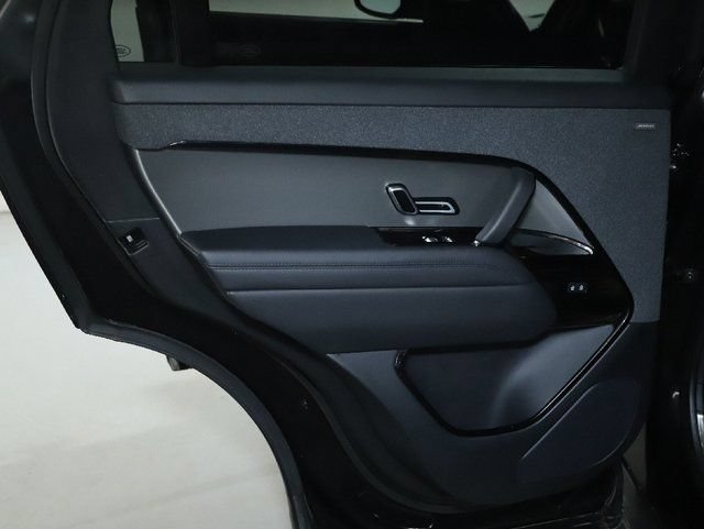 Used 2024 Land Rover Range Rover Sport Dynamic SE AWD/4WD image 32