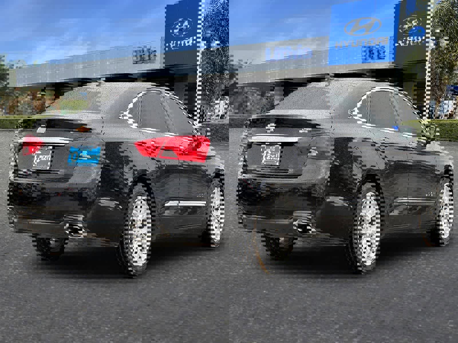 Used 2020 Chevrolet Impala Premier image 3