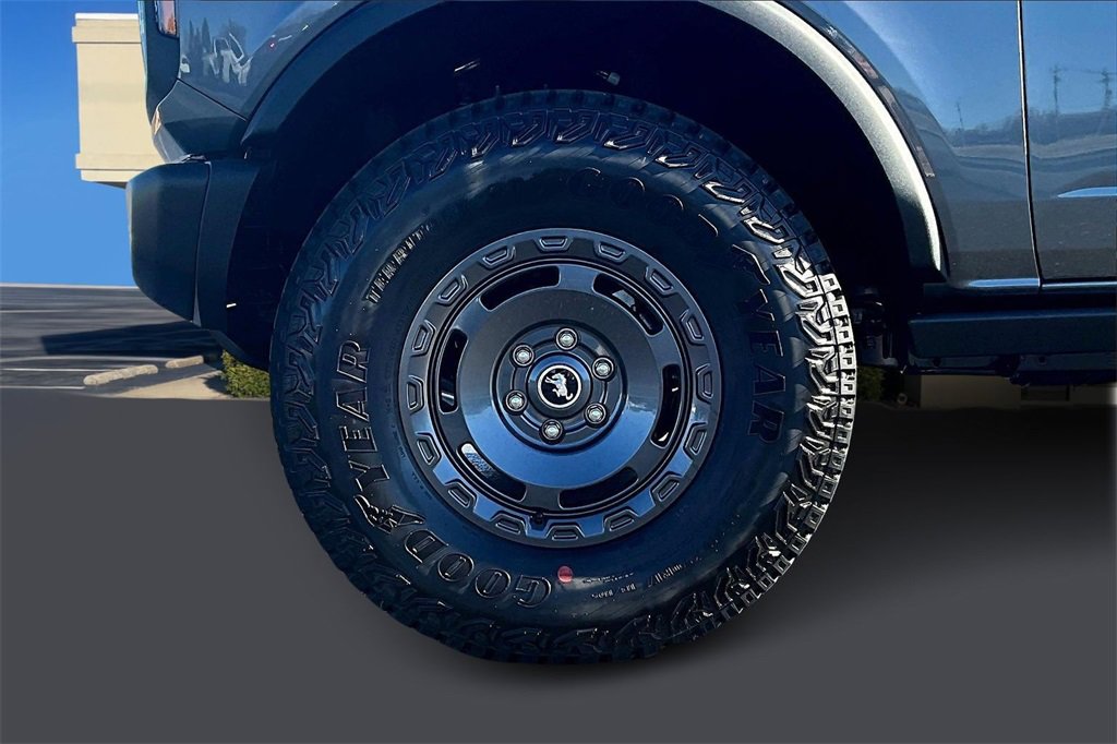 New 2025 Ford Bronco Big Bend w/ Black Diamond Package image 13