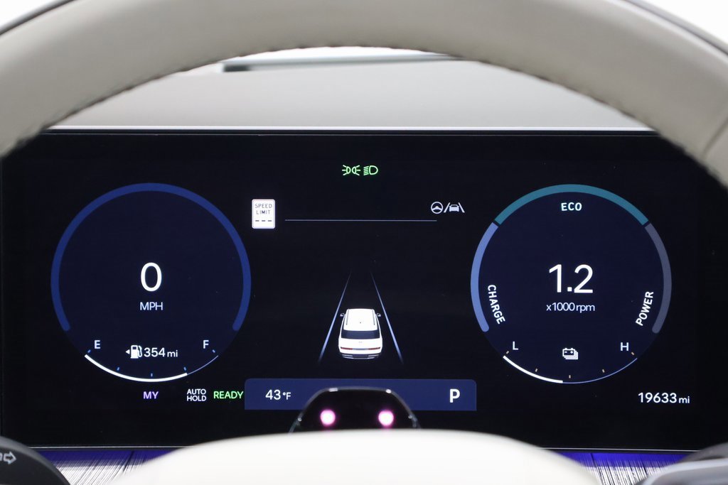 Used 2024 Hyundai Santa Fe Calligraphy image 18