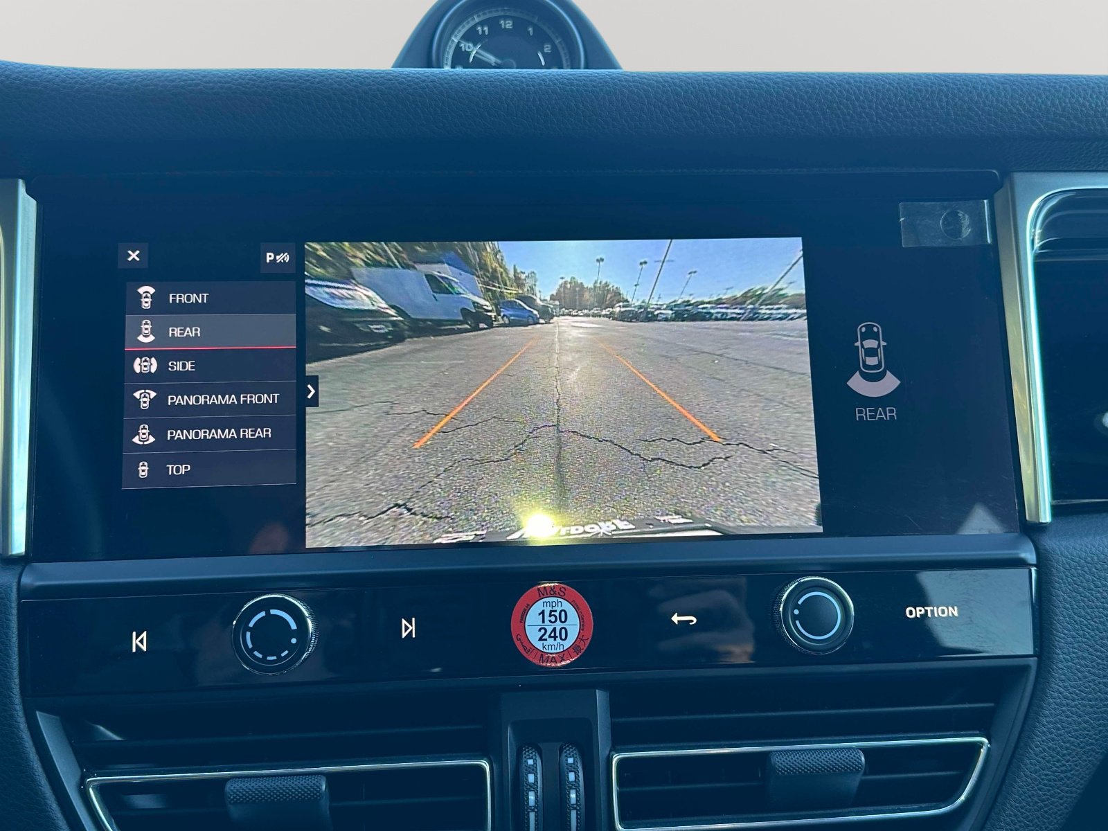 Used 2022 Porsche Macan S image 11