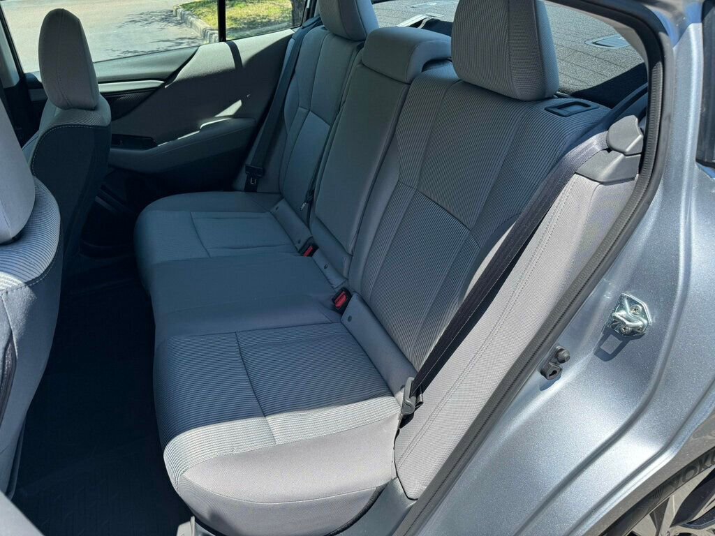 Used 2025 Subaru Legacy Premium AWD/4WD image 7