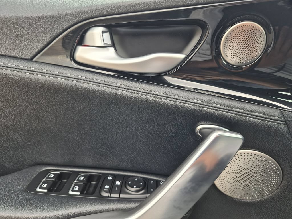 Certified 2023 Kia Stinger GT-Line w/ Sun & Sound Package AWD/4WD image 9
