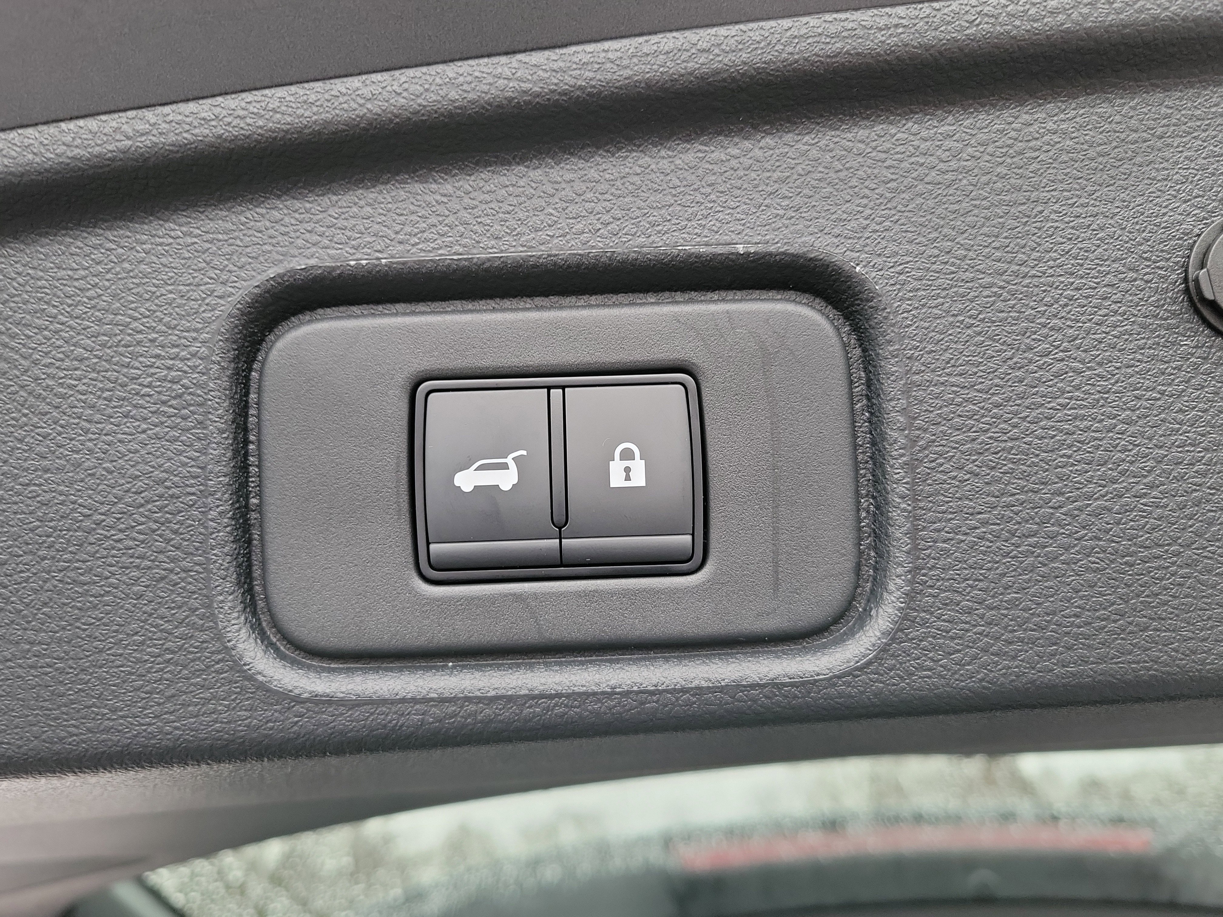 New 2026 Nissan Pathfinder SL w/ SL Premium Package image 33