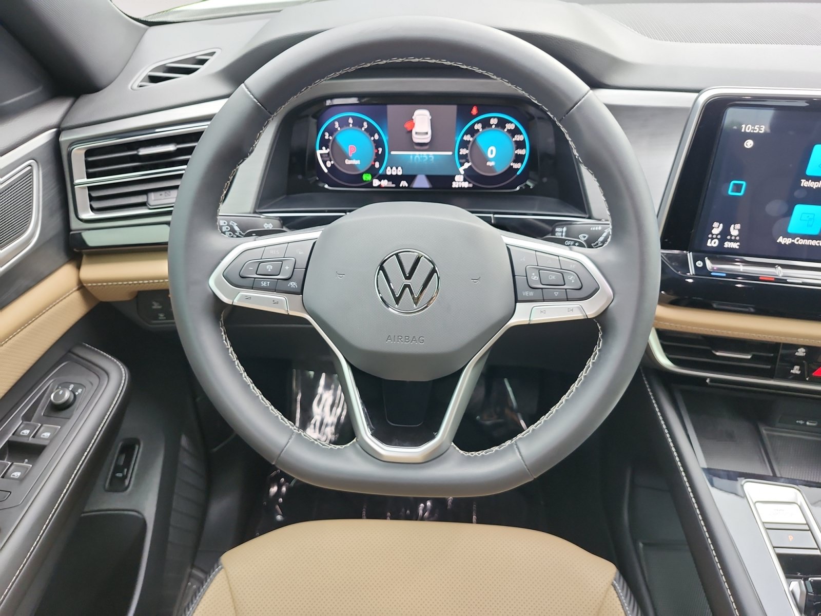 Used 2024 Volkswagen Atlas Cross Sport SE AWD/4WD image 13
