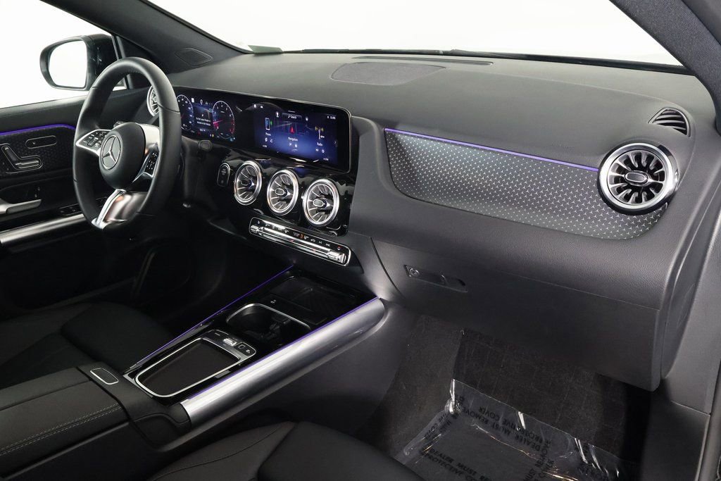 Certified 2026 Mercedes-Benz GLA 250 4MATIC image 9