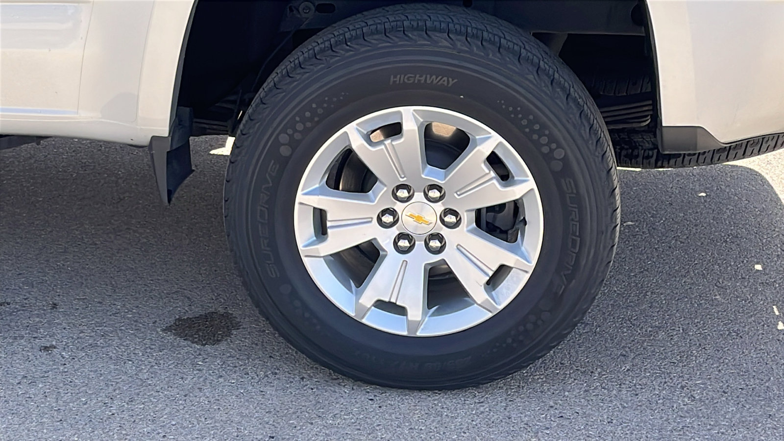 Used 2022 Chevrolet Colorado LT w/ Fleet Safety Package image 5