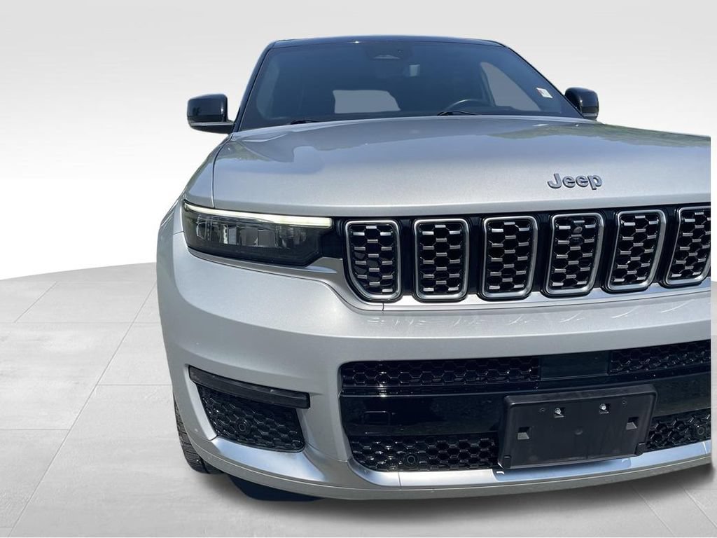 Used 2023 Jeep Grand Cherokee L Summit AWD/4WD image 24