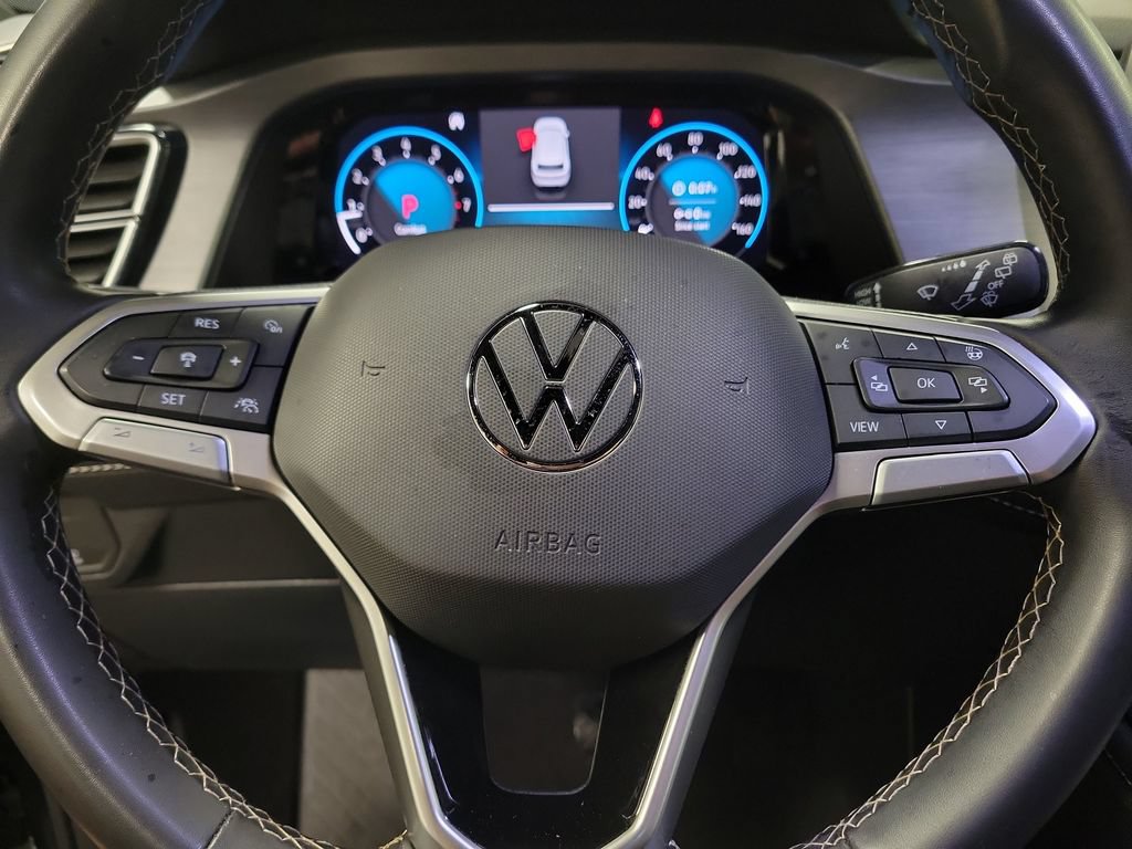 Used 2024 Volkswagen Atlas Cross Sport SE FWD image 22