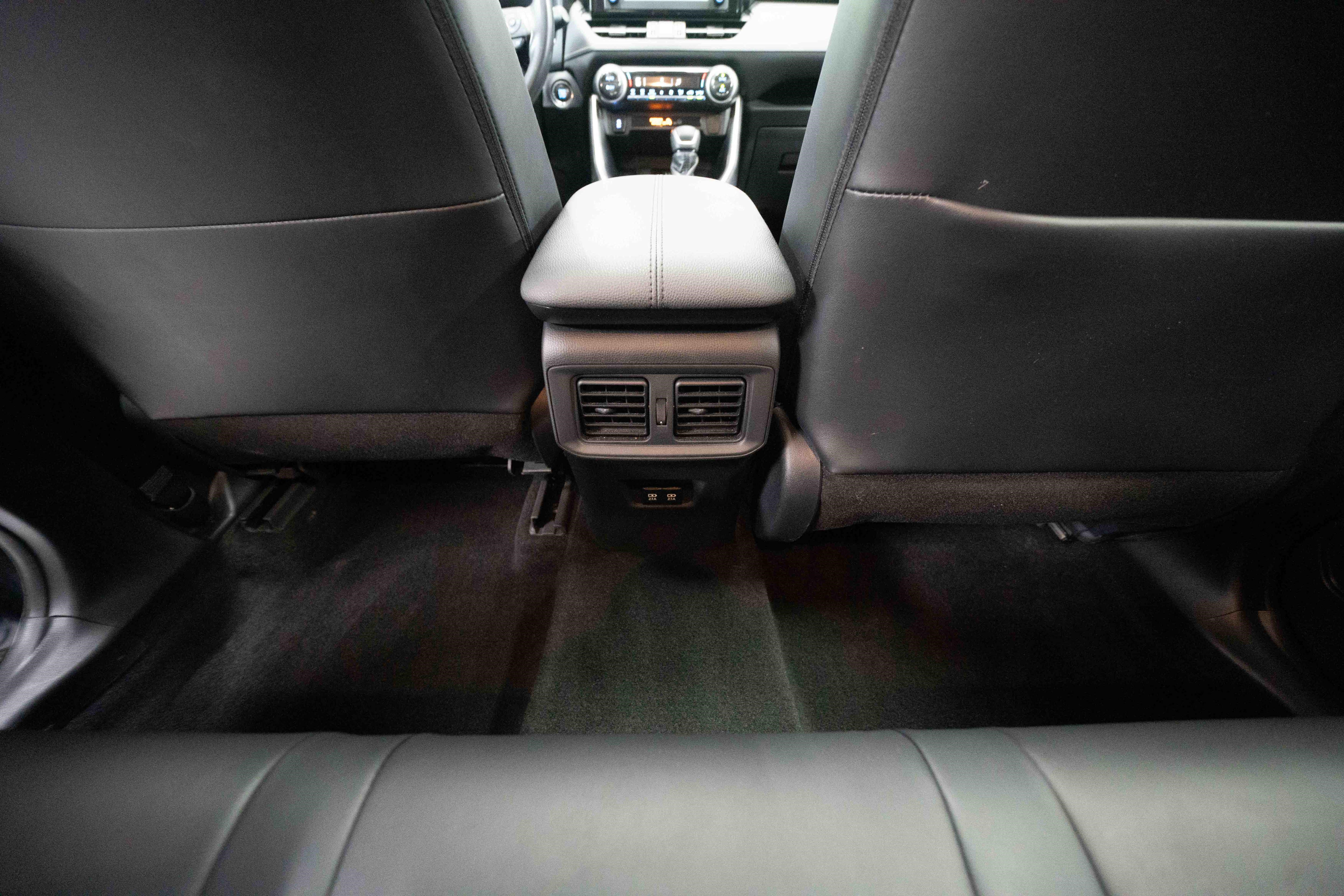 Used 2019 Toyota RAV4 XLE Premium w/ All Weather Liner Package AWD/4WD image 22