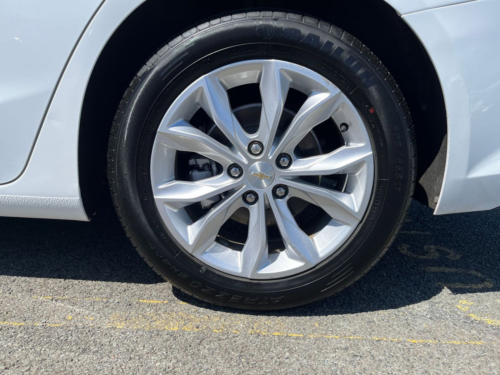 Used 2023 Chevrolet Malibu LT w/ Driver Confidence Package image 30