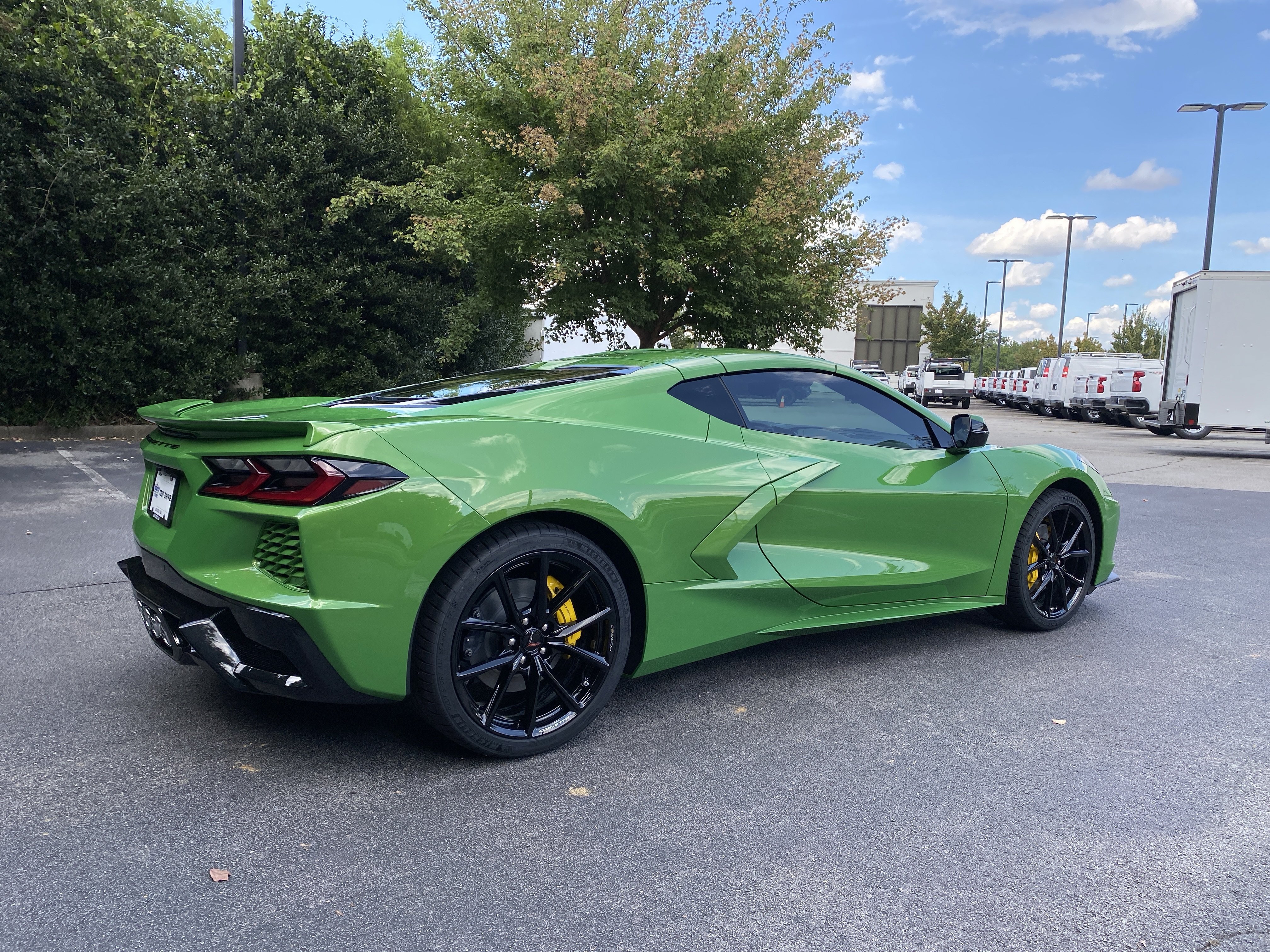 New 2027 Chevrolet Corvette Stingray Coupe w/ 1LT RWD image 9