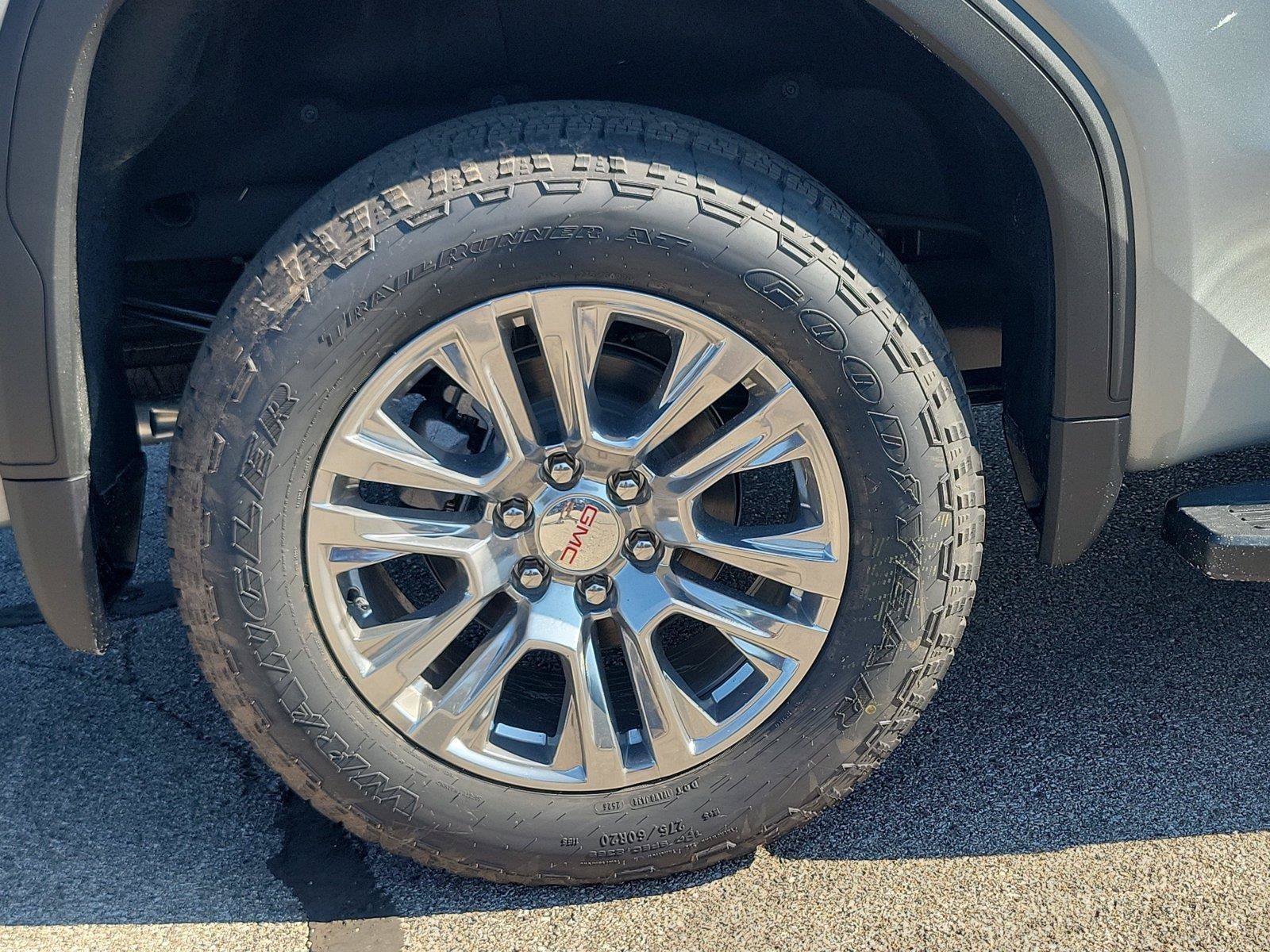New 2026 GMC Sierra 1500 Denali w/ Technology Package AWD/4WD image 8