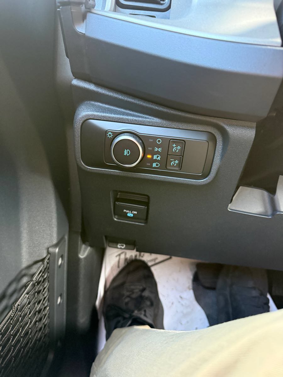 Used 2025 Ford Bronco Outer Banks AWD/4WD image 26