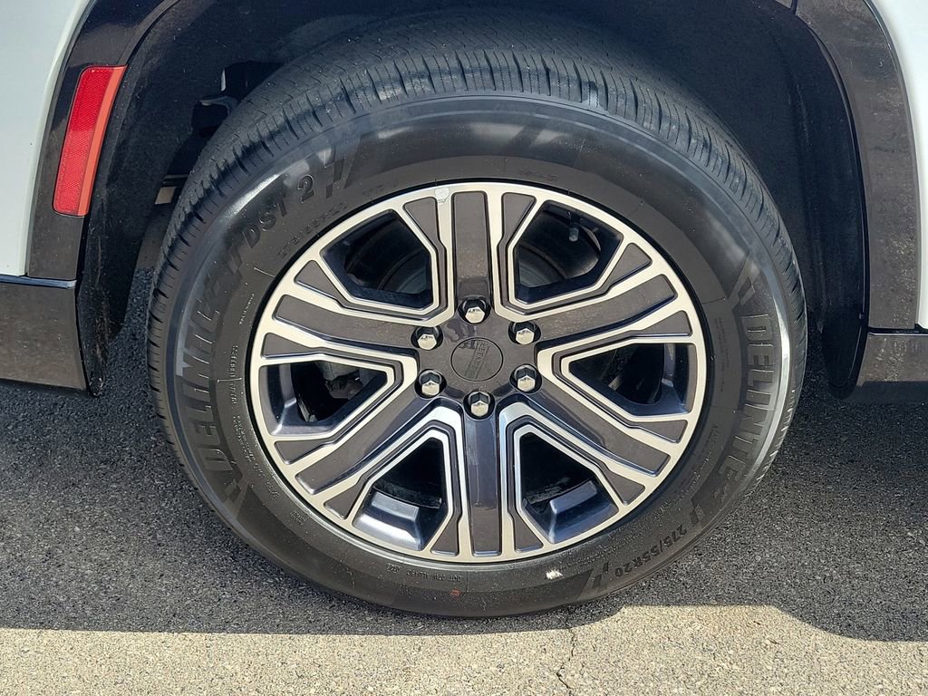 Used 2024 Jeep Wagoneer Series II w/ Flexible Seating Group AWD/4WD image 6