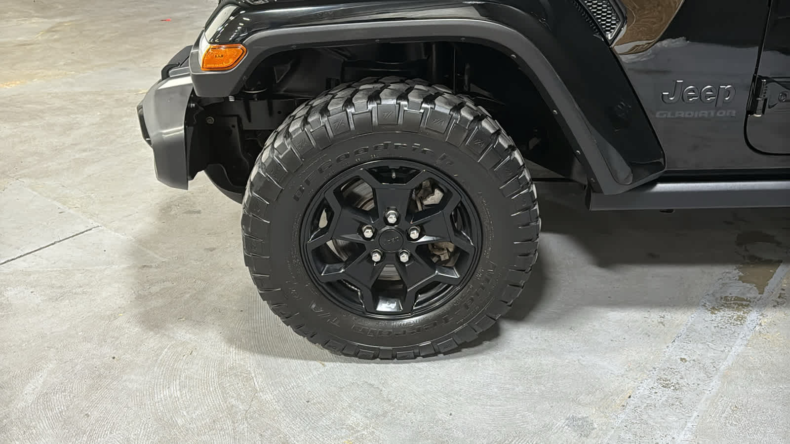 Used 2022 Jeep Gladiator Overland AWD/4WD image 8