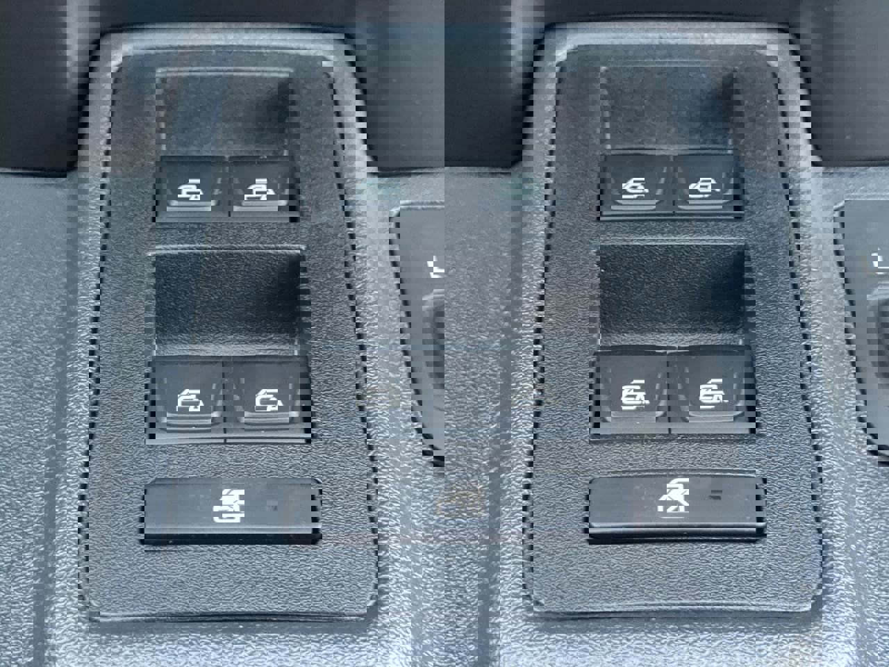 New 2026 Ford Bronco Outer Banks image 22