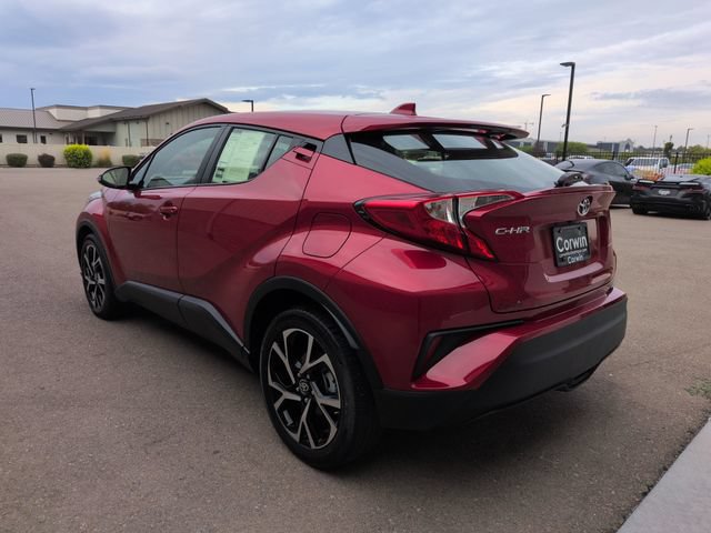Used 2021 Toyota C-HR XLE FWD image 5