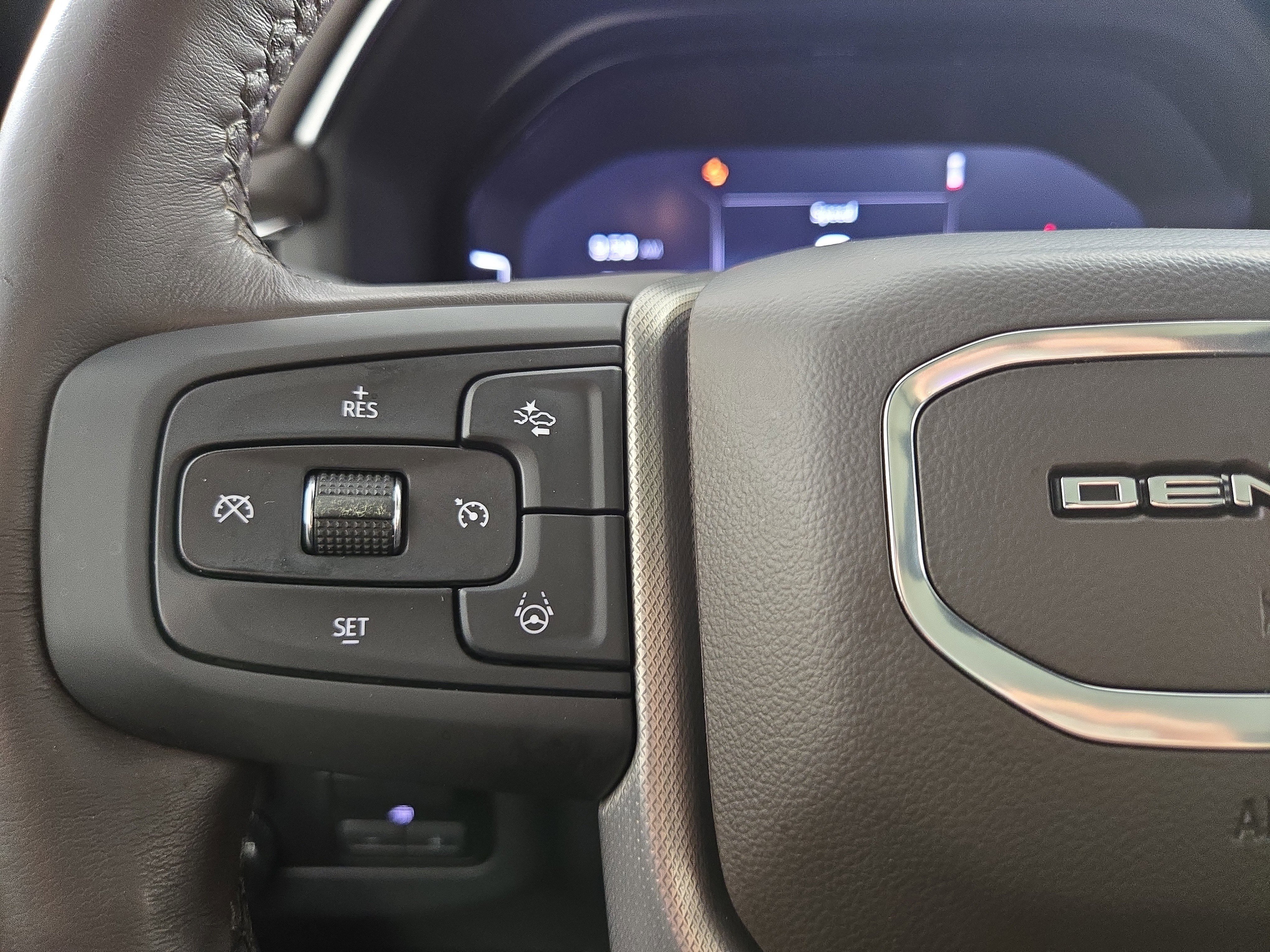Certified 2023 GMC Yukon Denali w/ Advanced Technology Package image 16