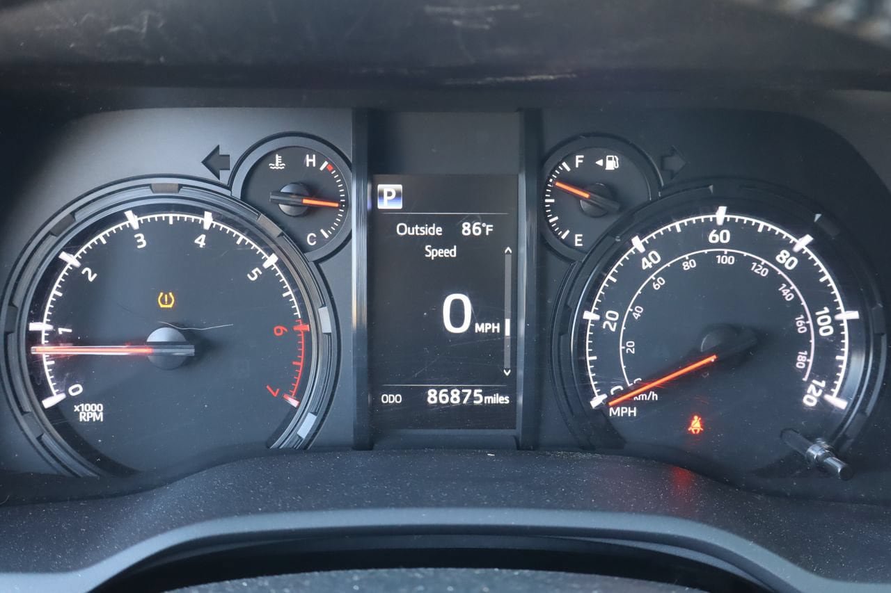 Used 2021 Toyota 4Runner SR5 RWD image 8