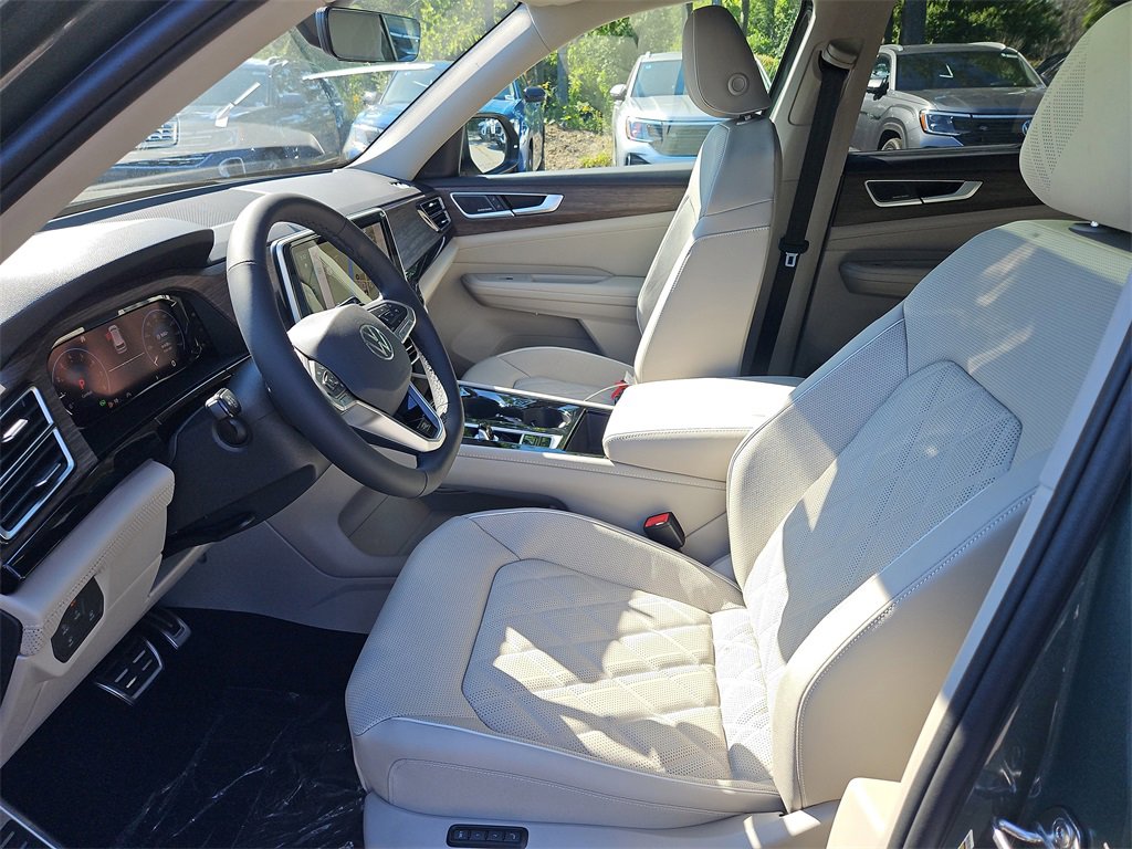 New 2026 Volkswagen Atlas SEL Premium R-Line image 24