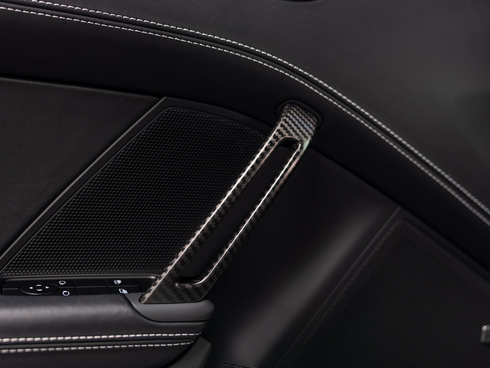 Certified 2026 Porsche 911 GT3 w/ Lightweight Package In Black RWD image 46