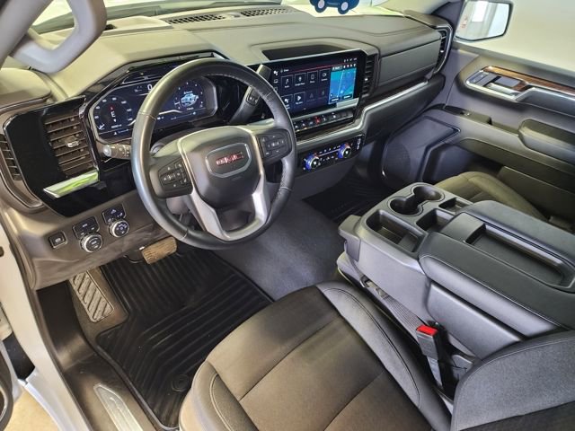Used 2024 GMC Sierra 1500 Elevation image 10
