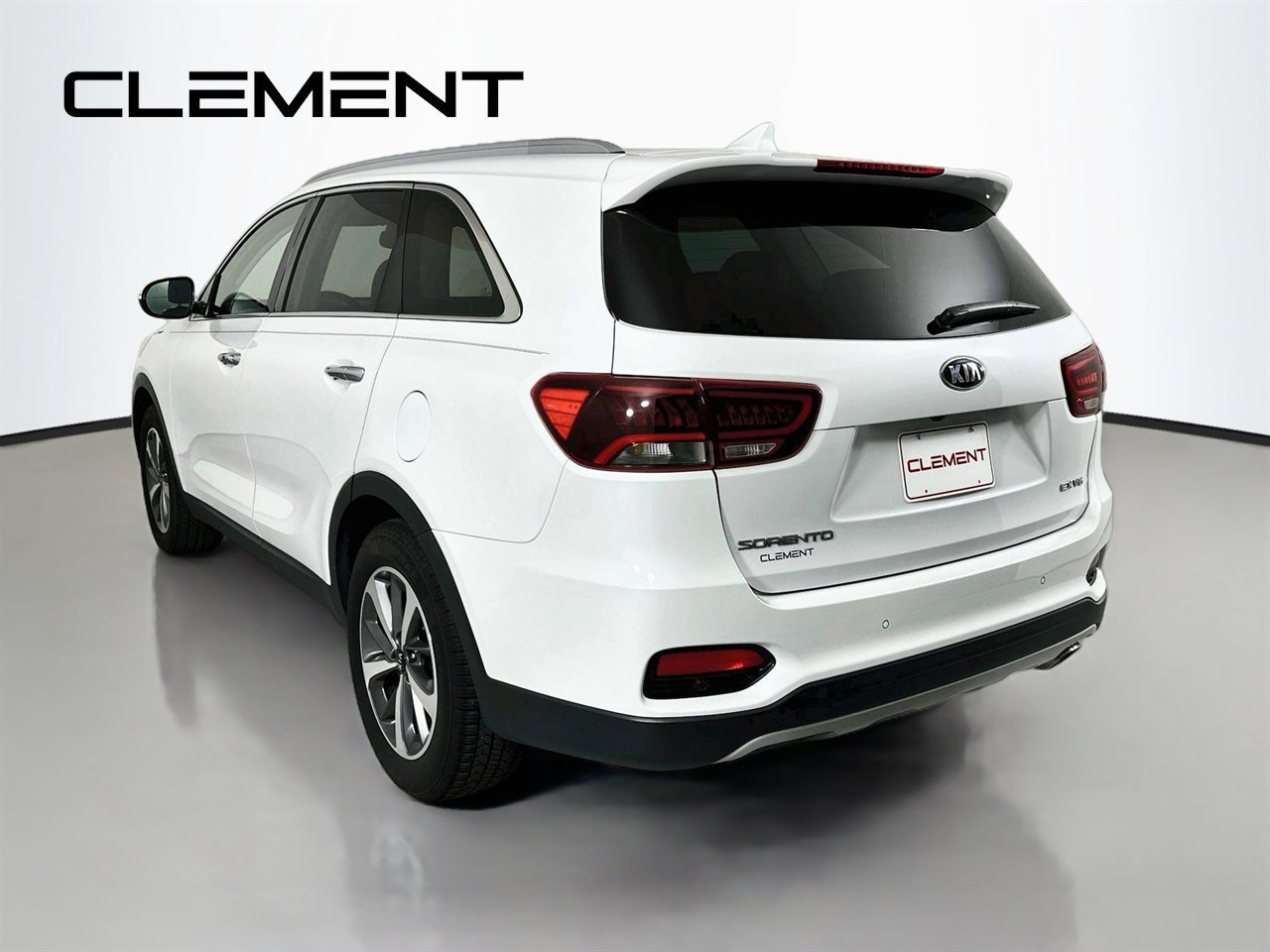 Used 2019 Kia Sorento EX FWD image 10