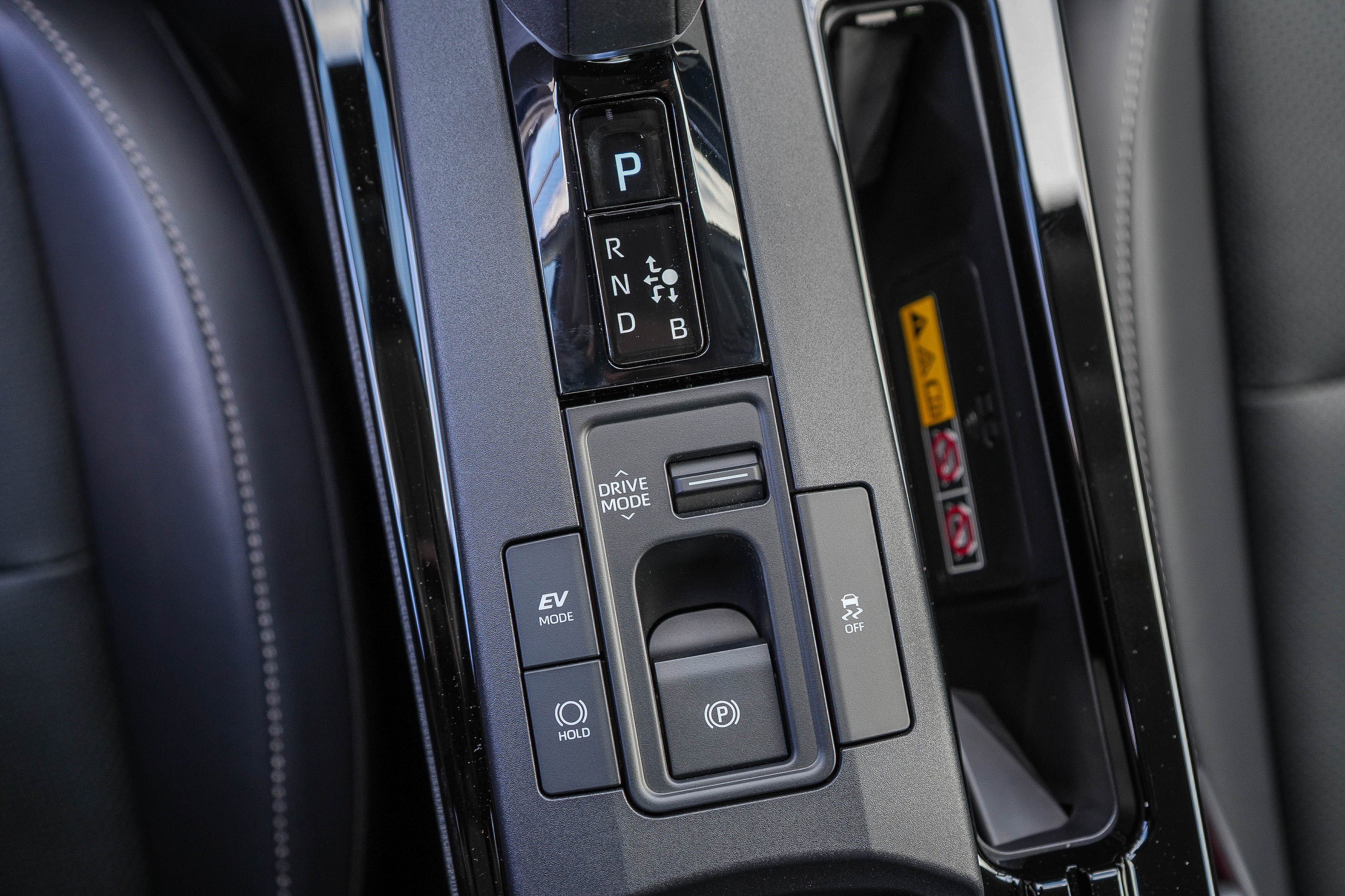 New 2027 Toyota Prius XLE FWD image 23