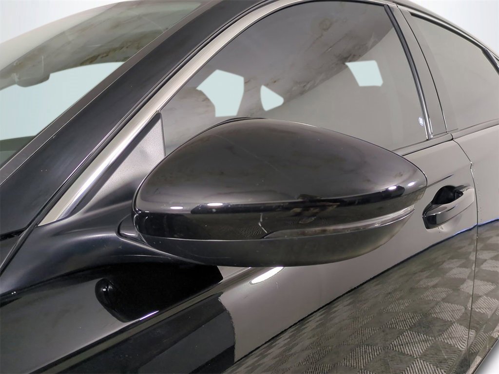 Used 2023 Honda Accord Touring image 12