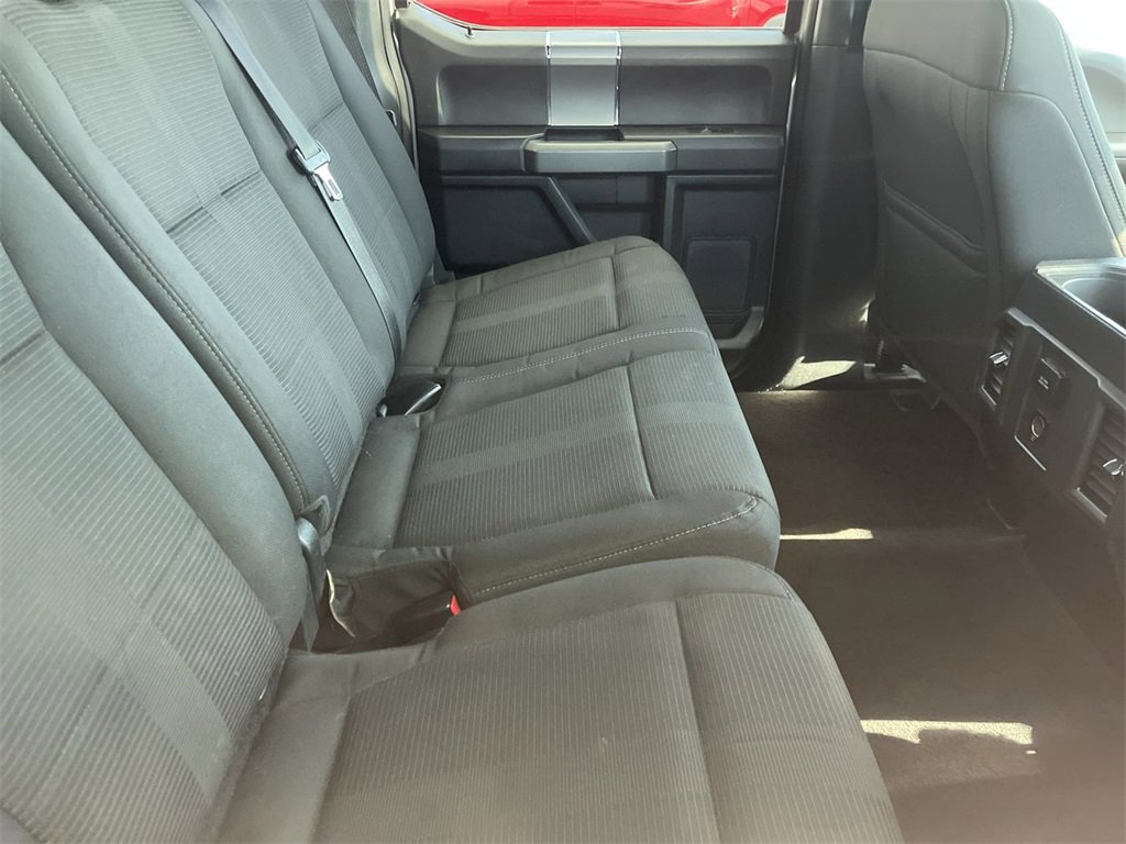 Used 2016 Ford F150 XLT w/ Equipment Group 302A Luxury image 9