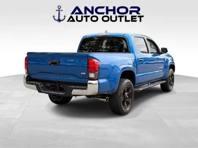 Used 2018 Toyota Tacoma SR5 RWD image 8